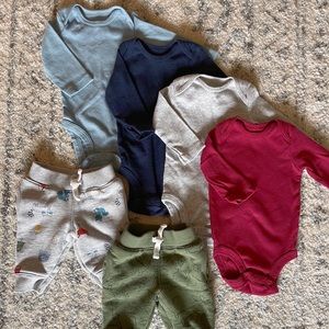 Carter’s 4-Pack Baby Boy Bodysuits + 2 Pants